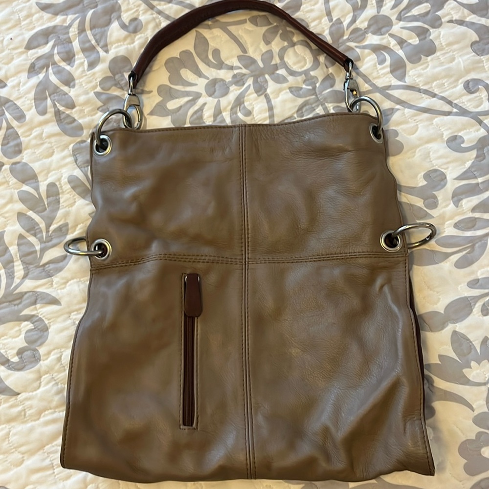 Beautiful 100% leather bag from Florence, Italy